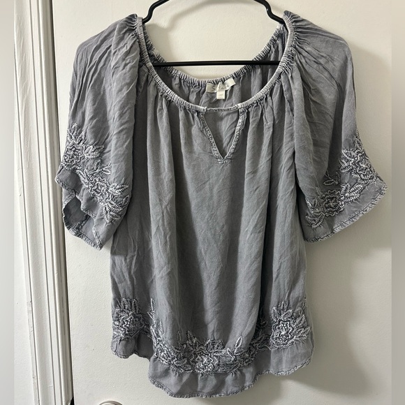 Solitaire Tops - Solitaire for Anthropologie Grey Embroidered Boho Blouse